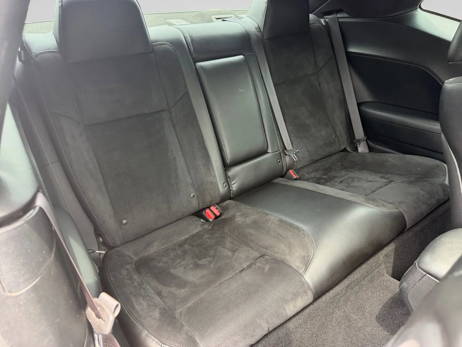 Used 2023 Dodge Challenger R/T w/ Plus Package RWD image 33