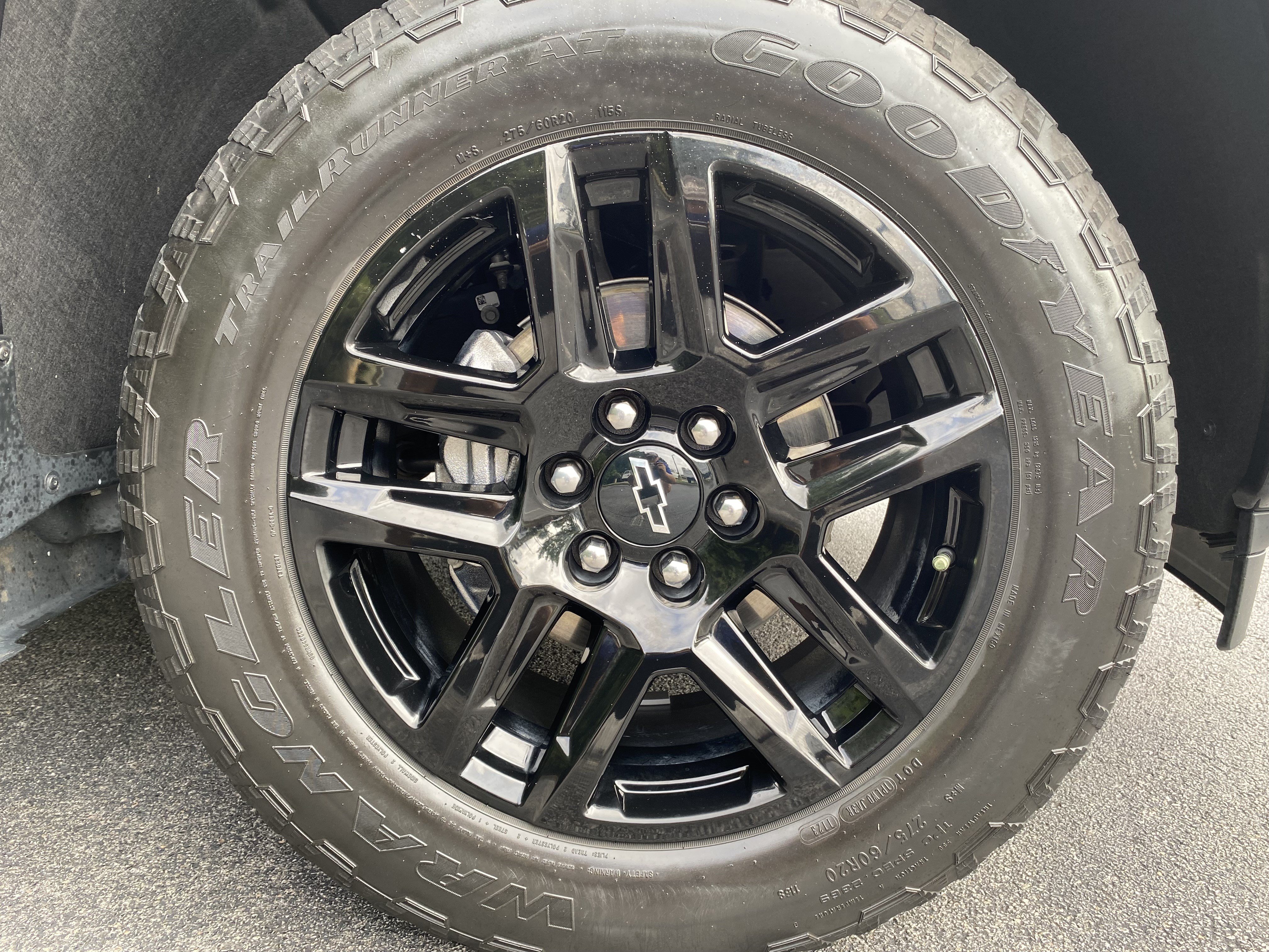 Used 2023 Chevrolet Silverado 1500 RST AWD/4WD image 13