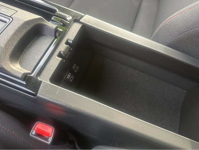 Used 2023 Toyota Prius Prime SE image 30