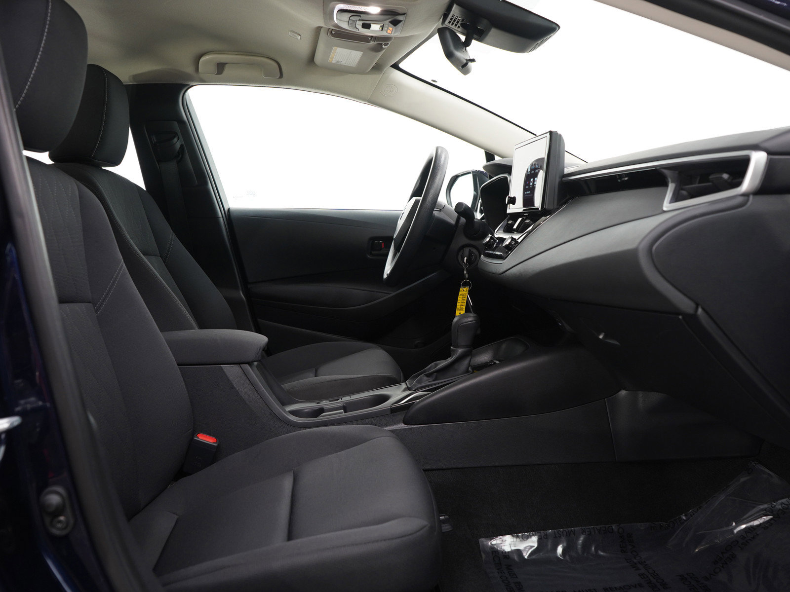 Used 2024 Toyota Corolla LE image 10