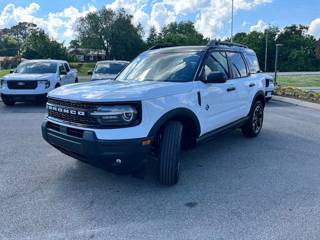 New 2026 Ford Bronco Sport Outer Banks AWD/4WD image 3