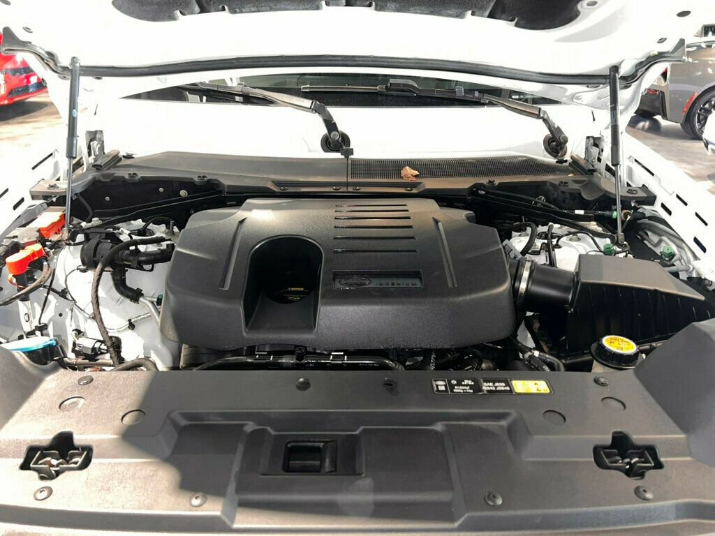 Used 2021 Land Rover Defender 110 X-Dynamic HSE image 9