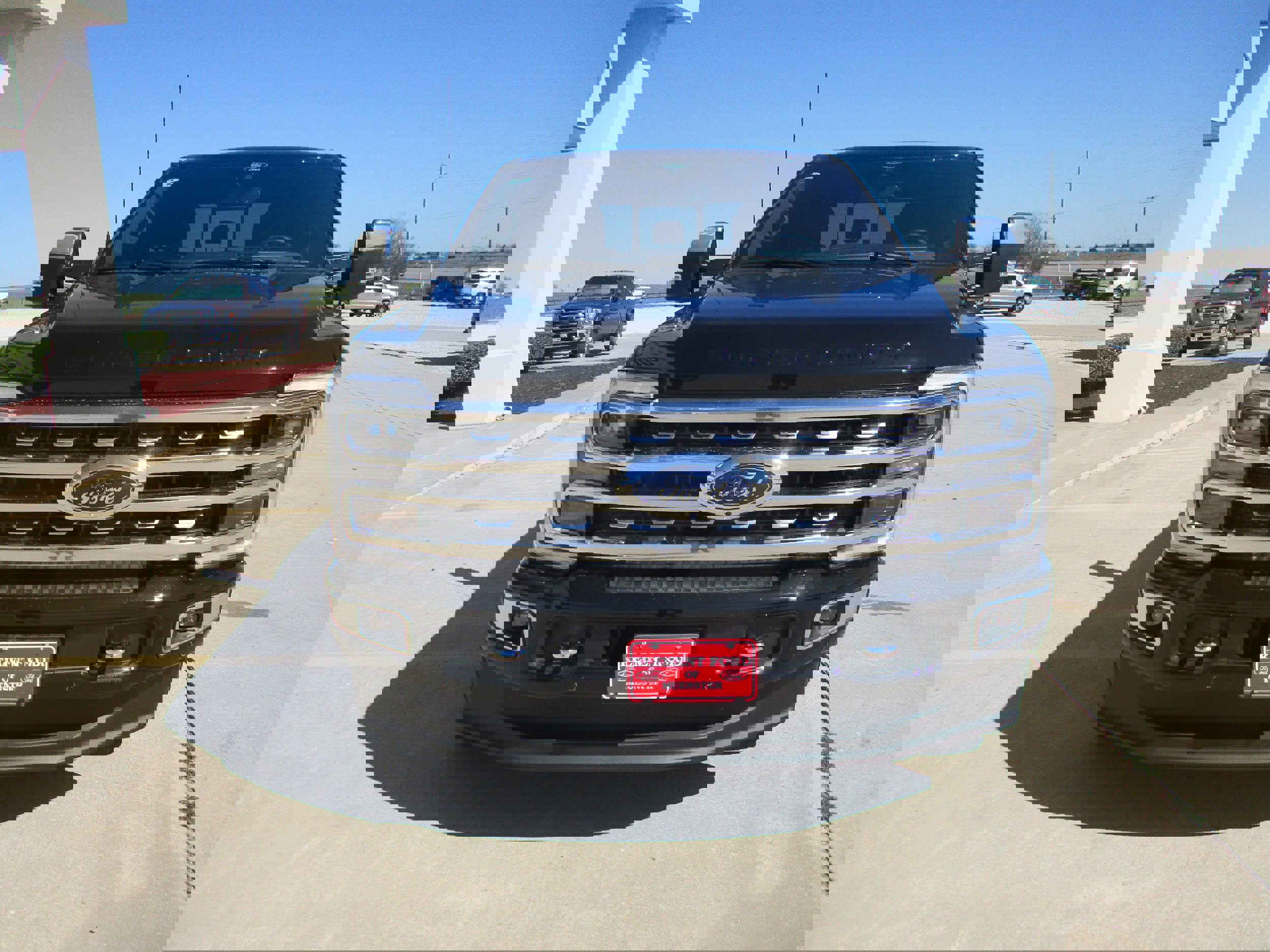 New 2024 Ford F250 Platinum w/ FX4 Off-Road Package image 9