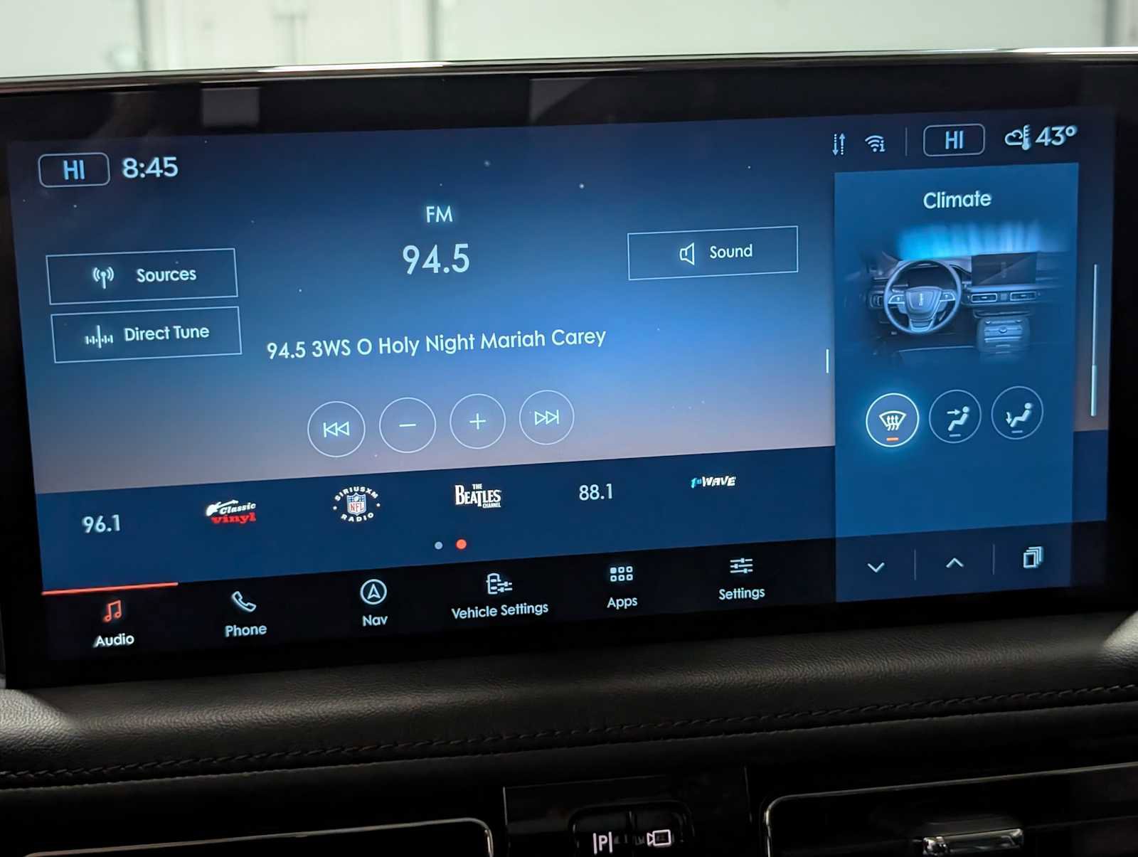 Certified 2023 Lincoln Nautilus AWD w/ Premium Package image 24