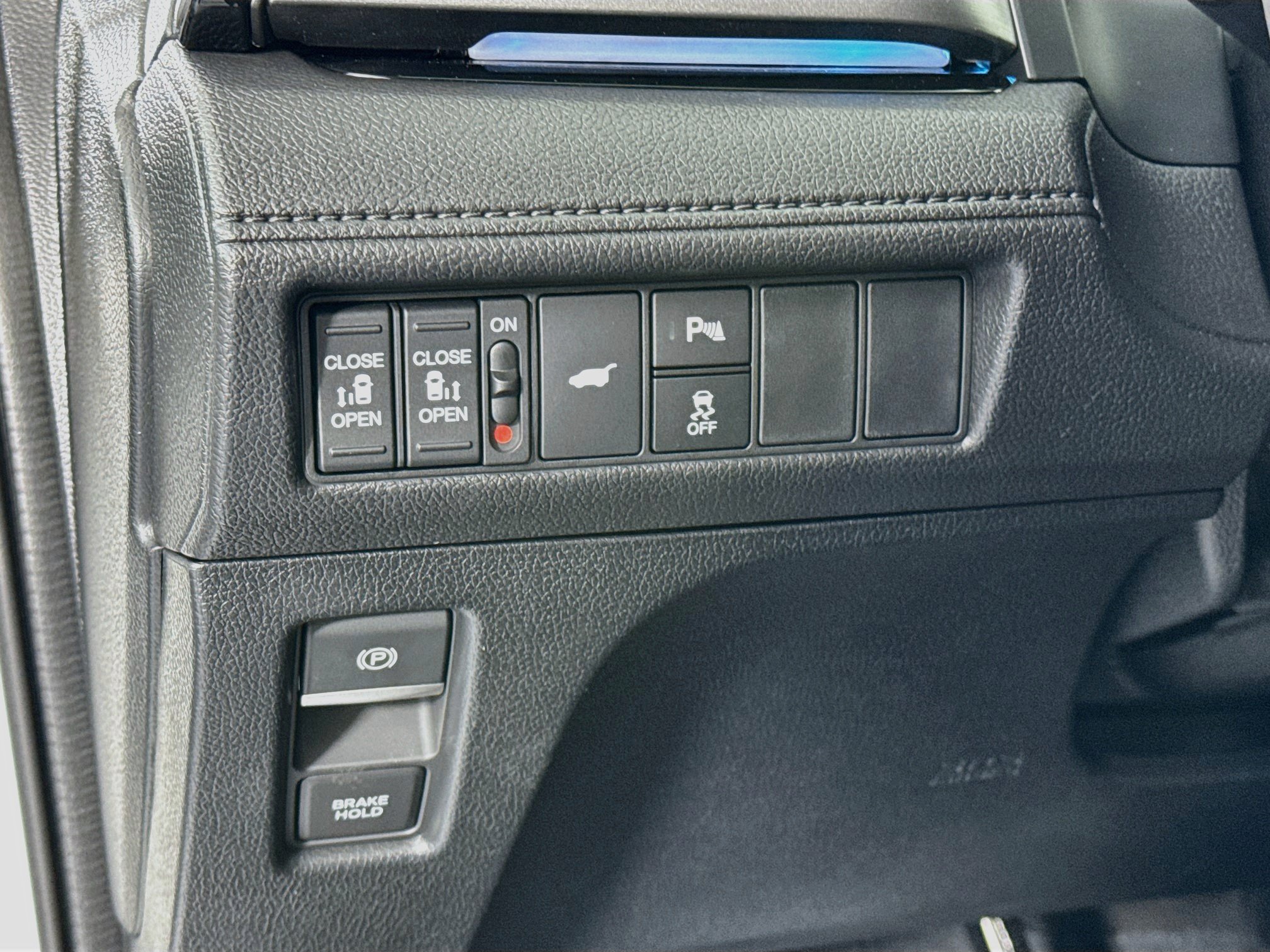 New 2027 Honda Odyssey Touring image 10
