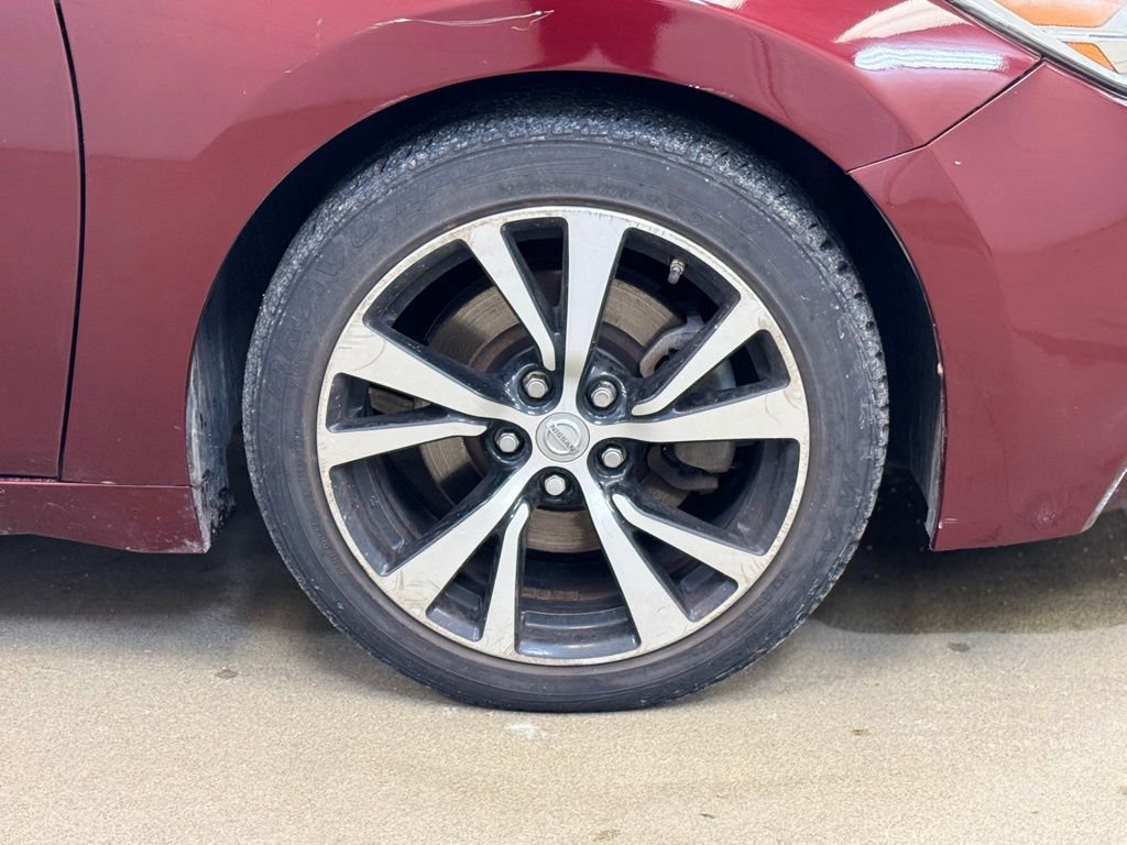 Used 2018 Nissan Maxima 3.5 SV image 6