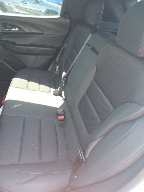 Used 2023 Chevrolet TrailBlazer RS w/ Sun and Liftgate Package AWD/4WD image 9