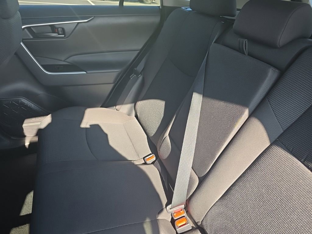 Used 2025 Toyota RAV4 LE image 17