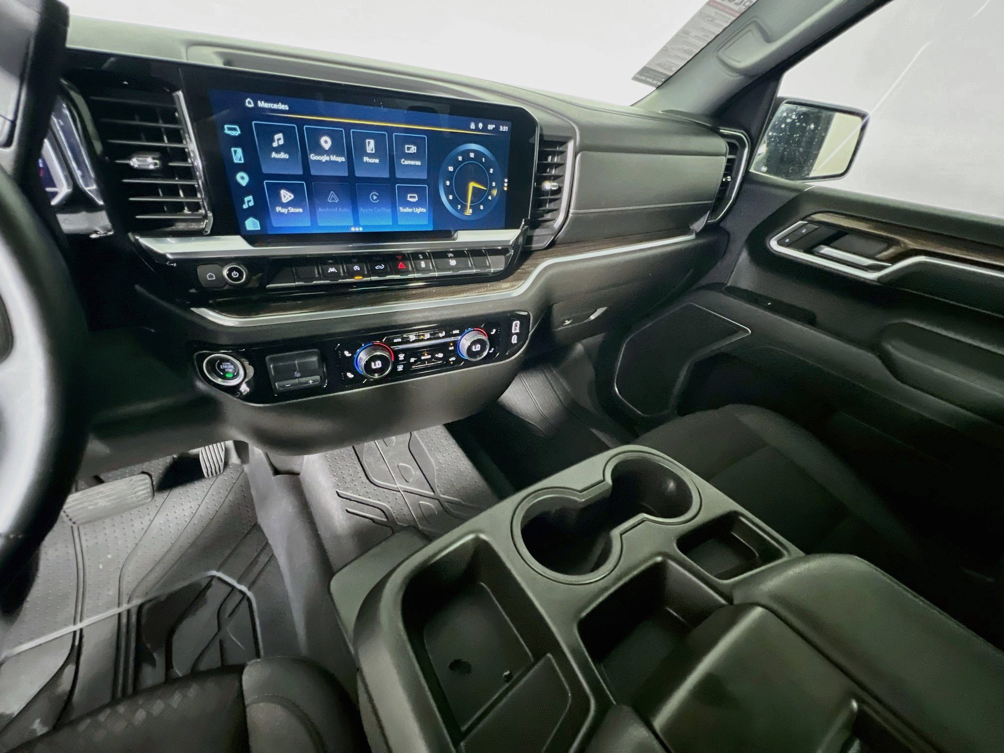 Used 2025 Chevrolet Silverado 1500 RST w/ Protection Package AWD/4WD image 25