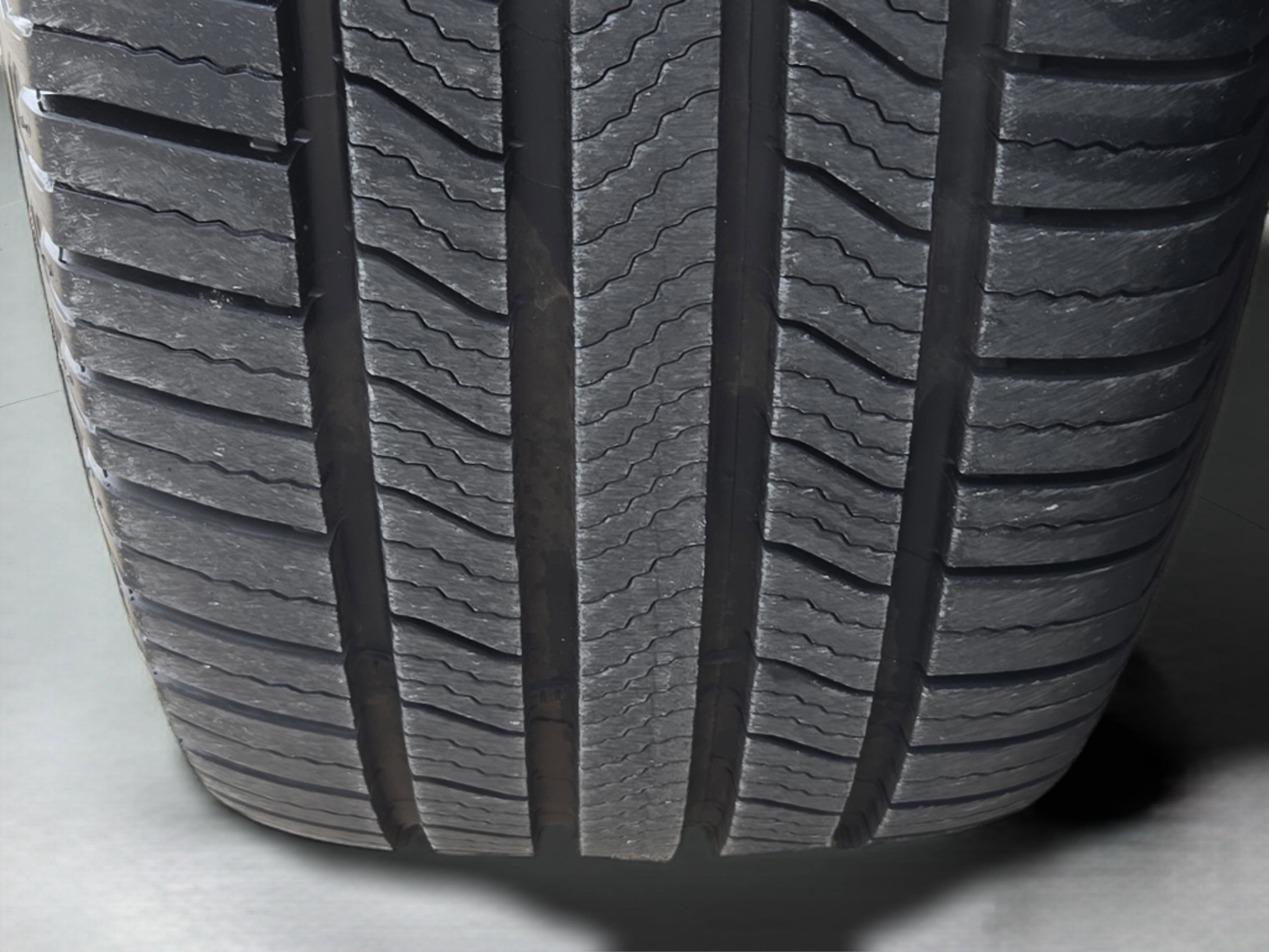 Used 2014 Toyota Venza Limited w/ Tow Prep Package AWD/4WD image 39