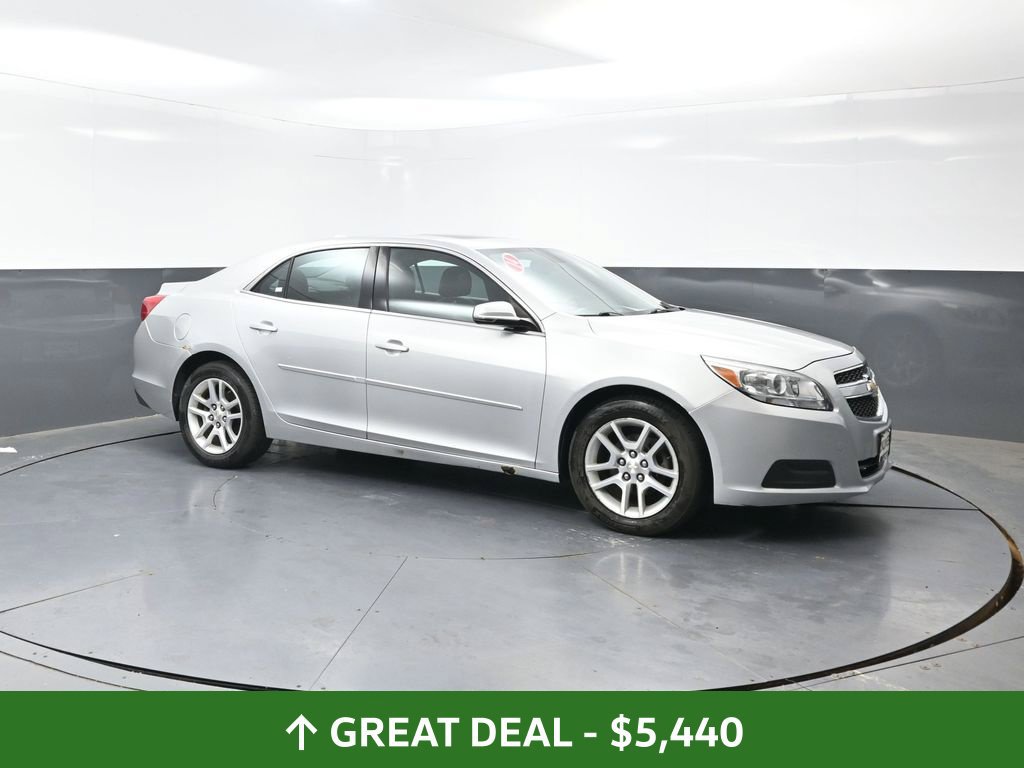 Used 2014 Chevrolet Malibu LT FWD image 3