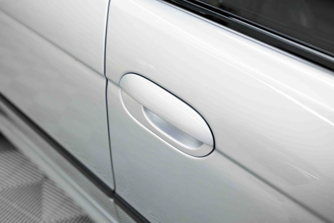 Used 2002 BMW M5 RWD image 24