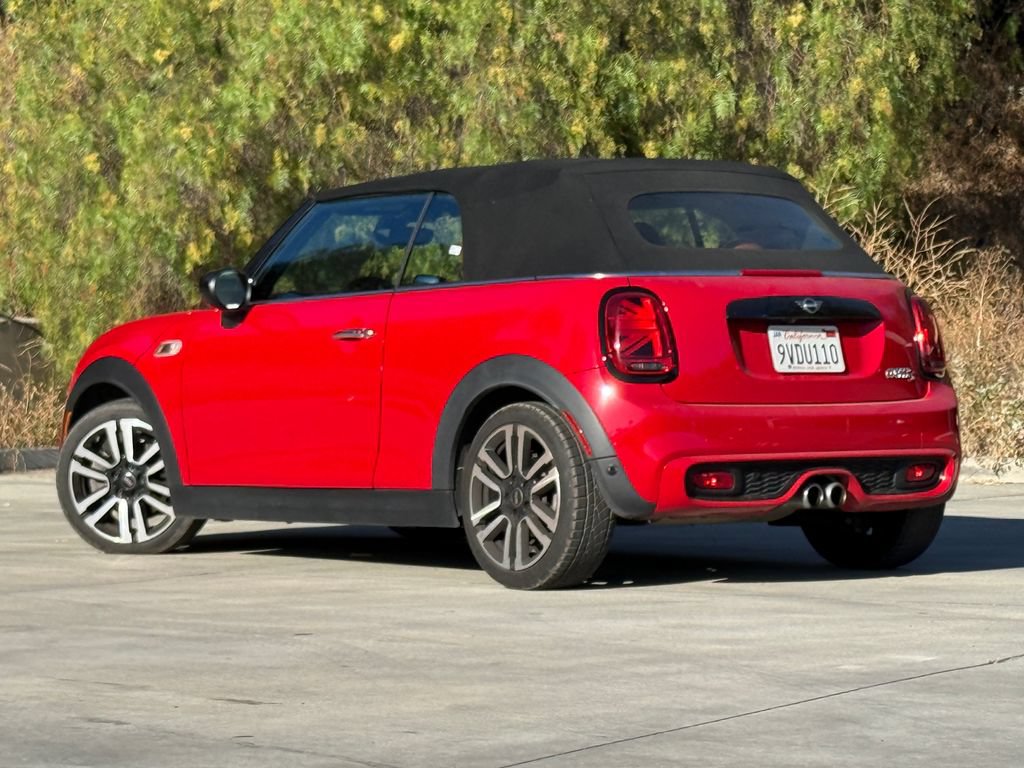 Used 2021 MINI Cooper S FWD image 2