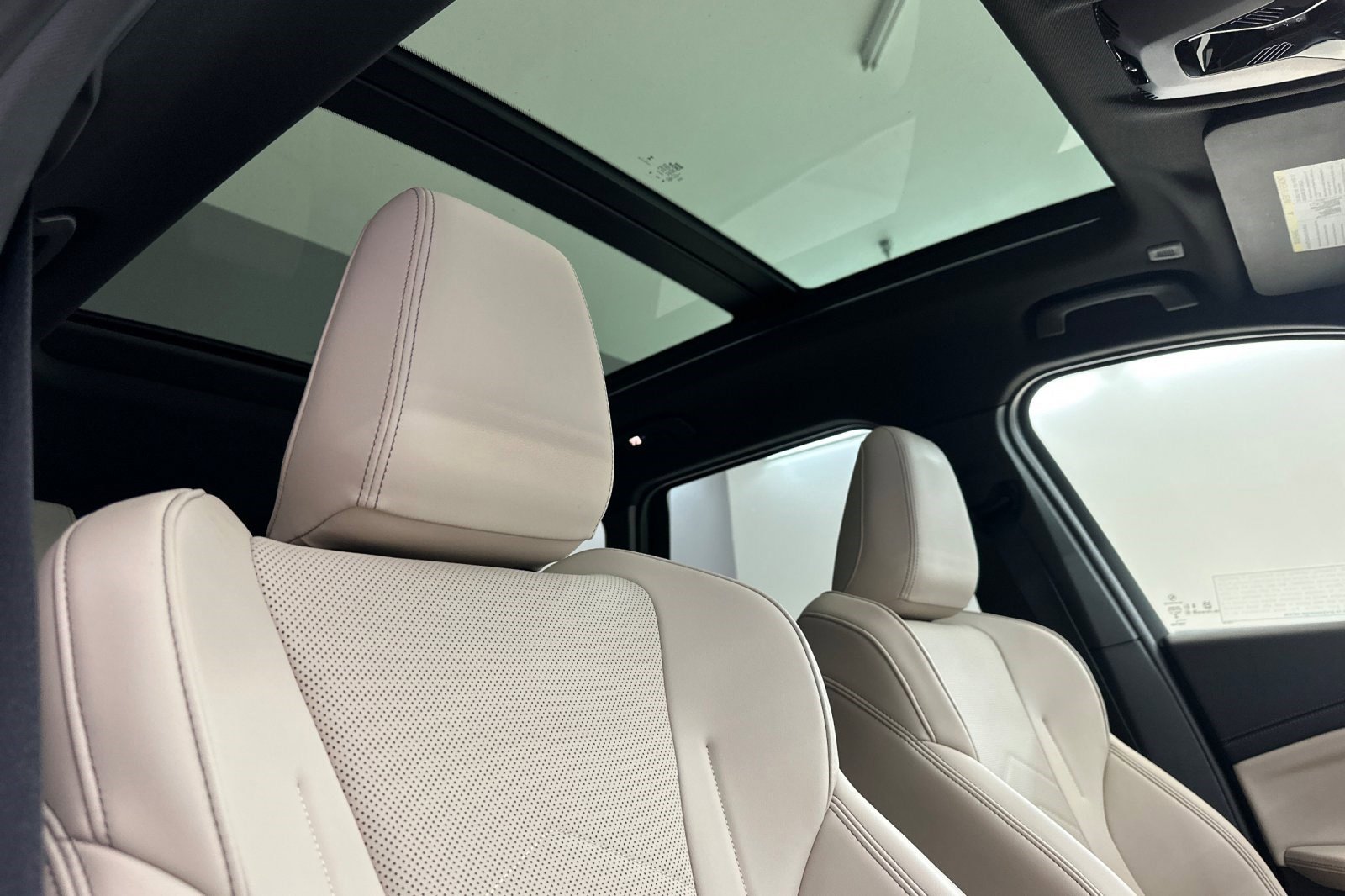 Certified 2025 BMW X1 M35i image 17