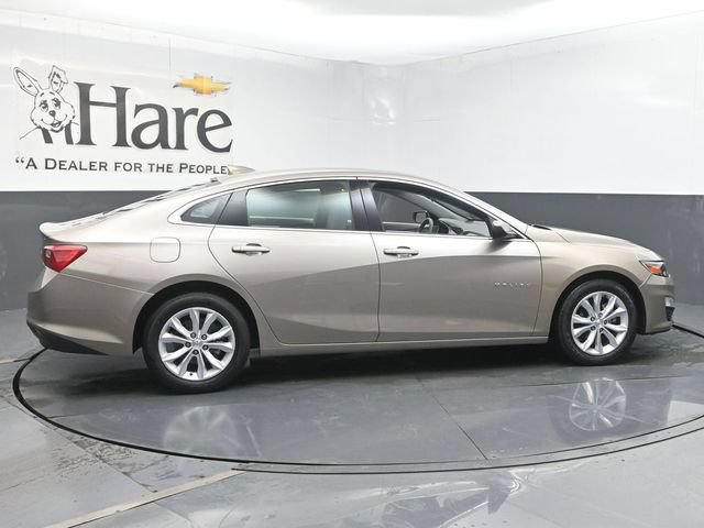 Used 2025 Chevrolet Malibu LT FWD image 36