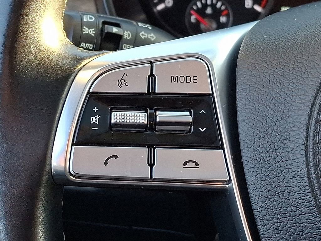 Used 2021 Kia Telluride SX w/ SX Prestige Package image 24