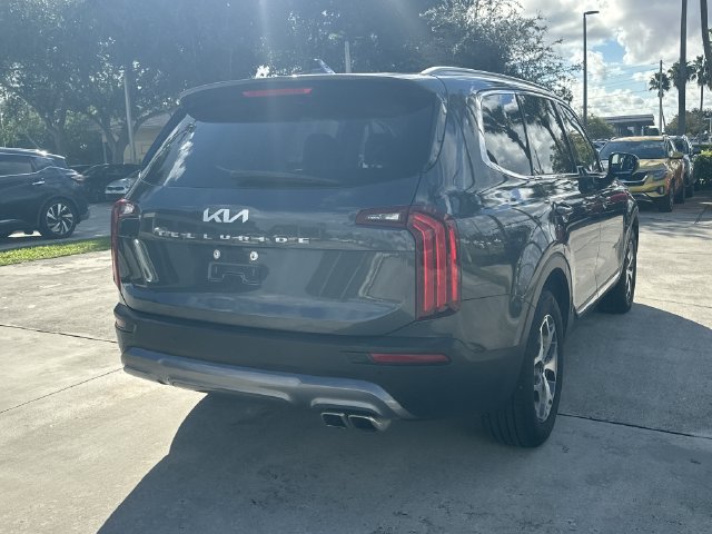 Certified 2022 Kia Telluride EX FWD image 6