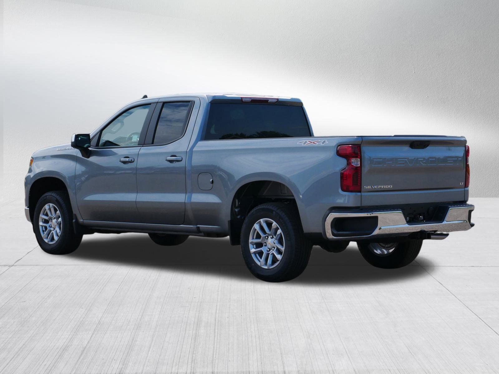 New 2026 Chevrolet Silverado 1500 LT image 3