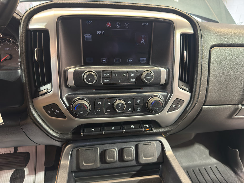 Used 2014 GMC Sierra 1500 SLT w/ SLT Crew Cab Value Package AWD/4WD image 19