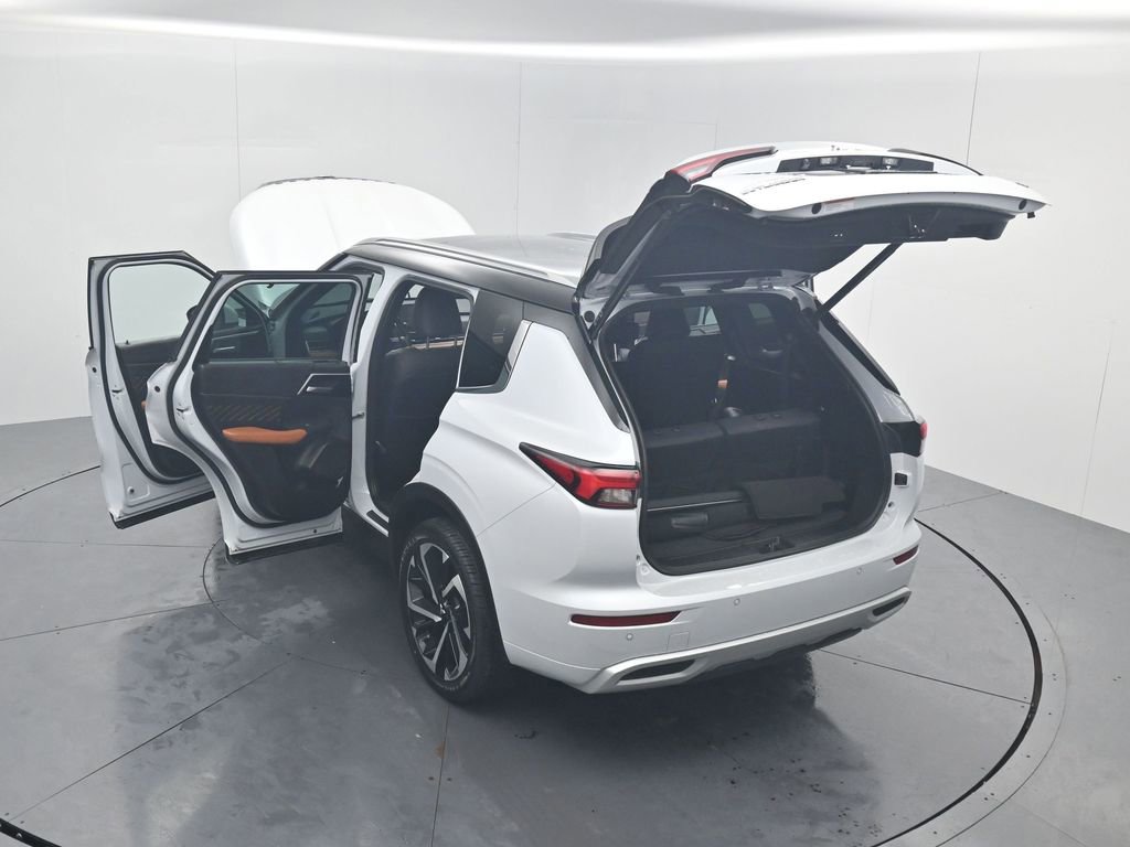 Used 2023 Mitsubishi Outlander SEL 40th Anniversary image 52