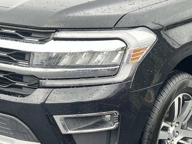 Used 2024 Ford Expedition Limited AWD/4WD image 10