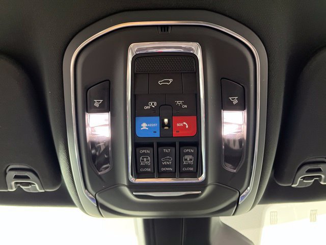 Used 2023 Jeep Wagoneer Series II w/ Premium Group I AWD/4WD image 35