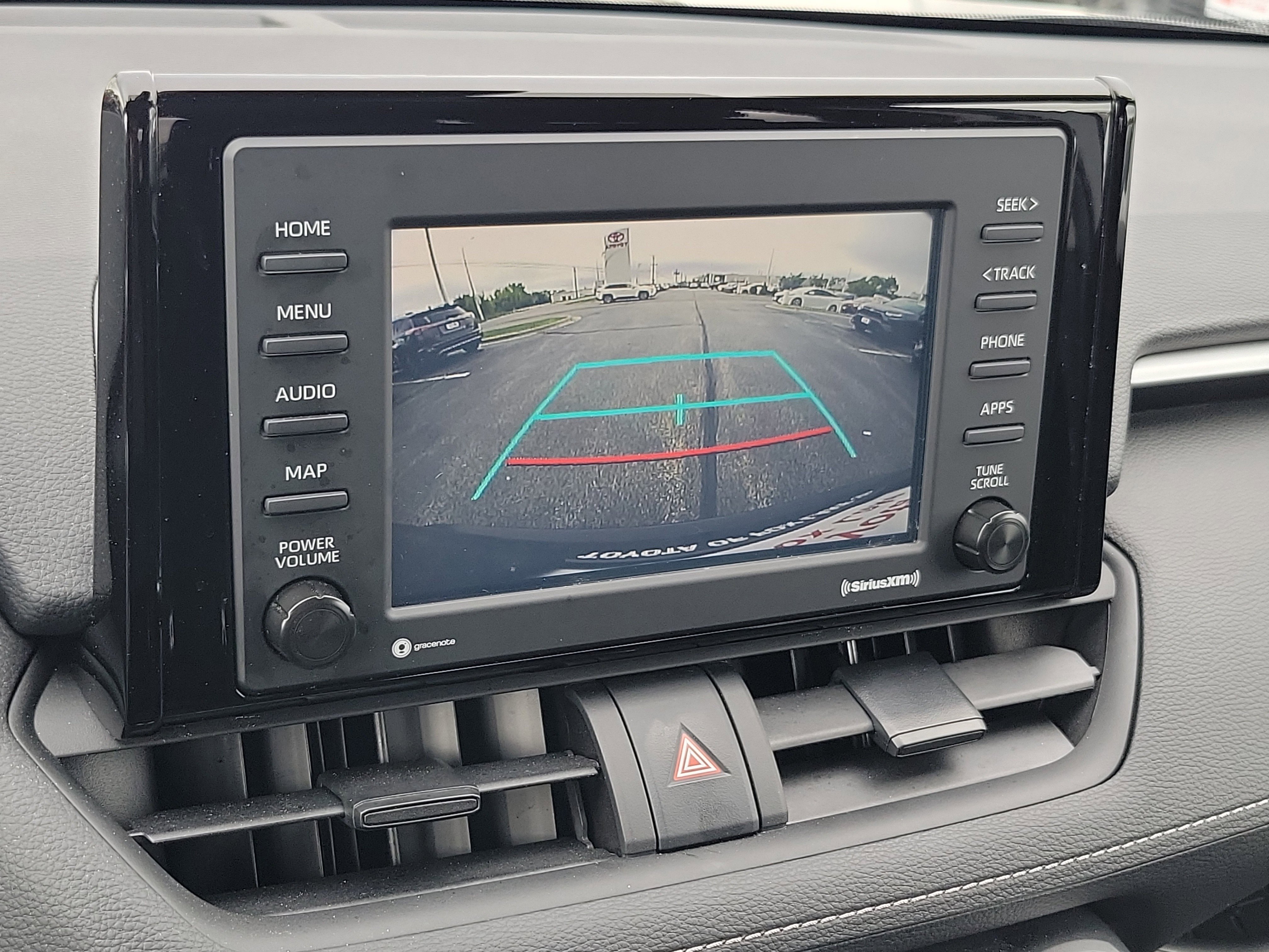 Used 2022 Toyota RAV4 LE image 27