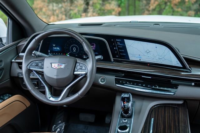 Used 2022 Cadillac Escalade ESV Sport w/ Touring Package AWD/4WD image 21