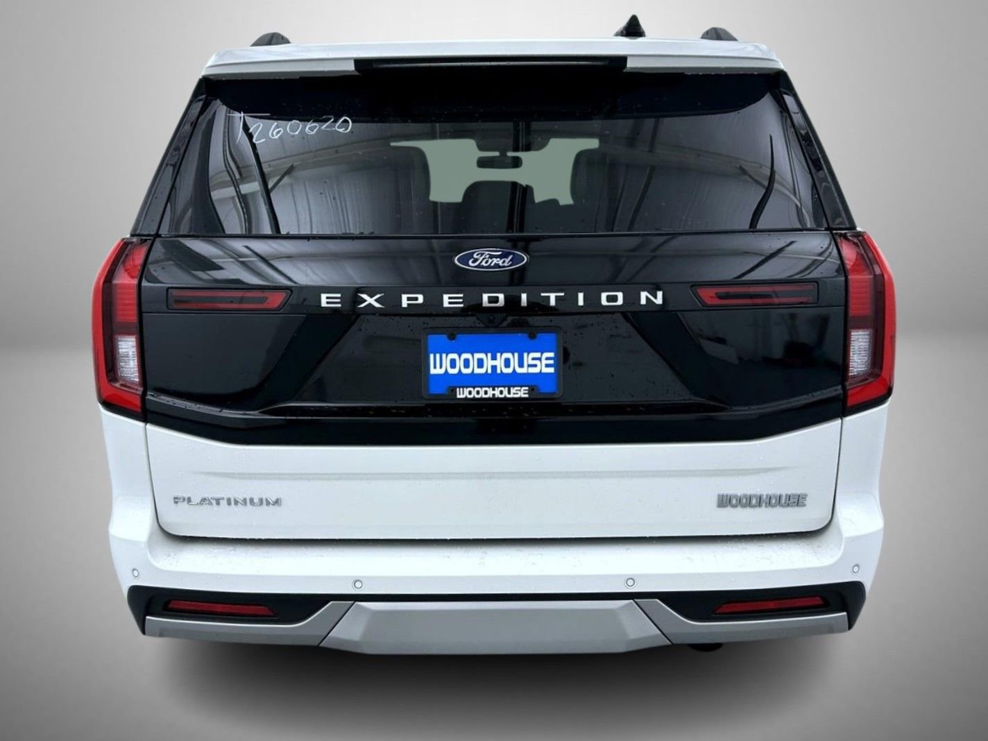 New 2026 Ford Expedition Platinum image 6