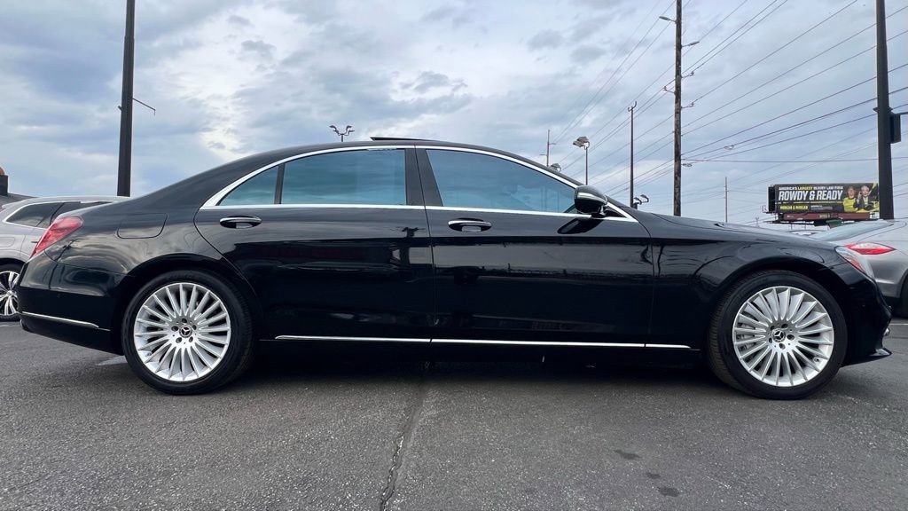 Used 2018 Mercedes-Benz S 560 Sedan image 9