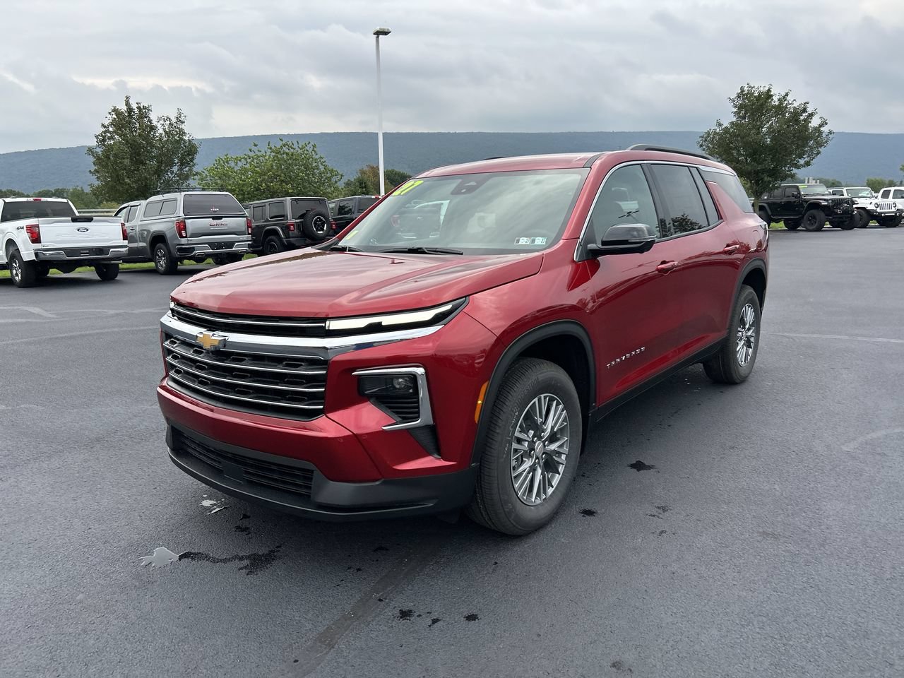 New 2027 Chevrolet Traverse LT w/ Driver Confidence Package AWD/4WD image 3