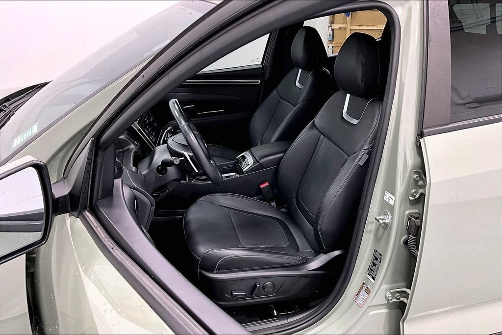 Certified 2023 Hyundai Santa Cruz Limited AWD/4WD image 31