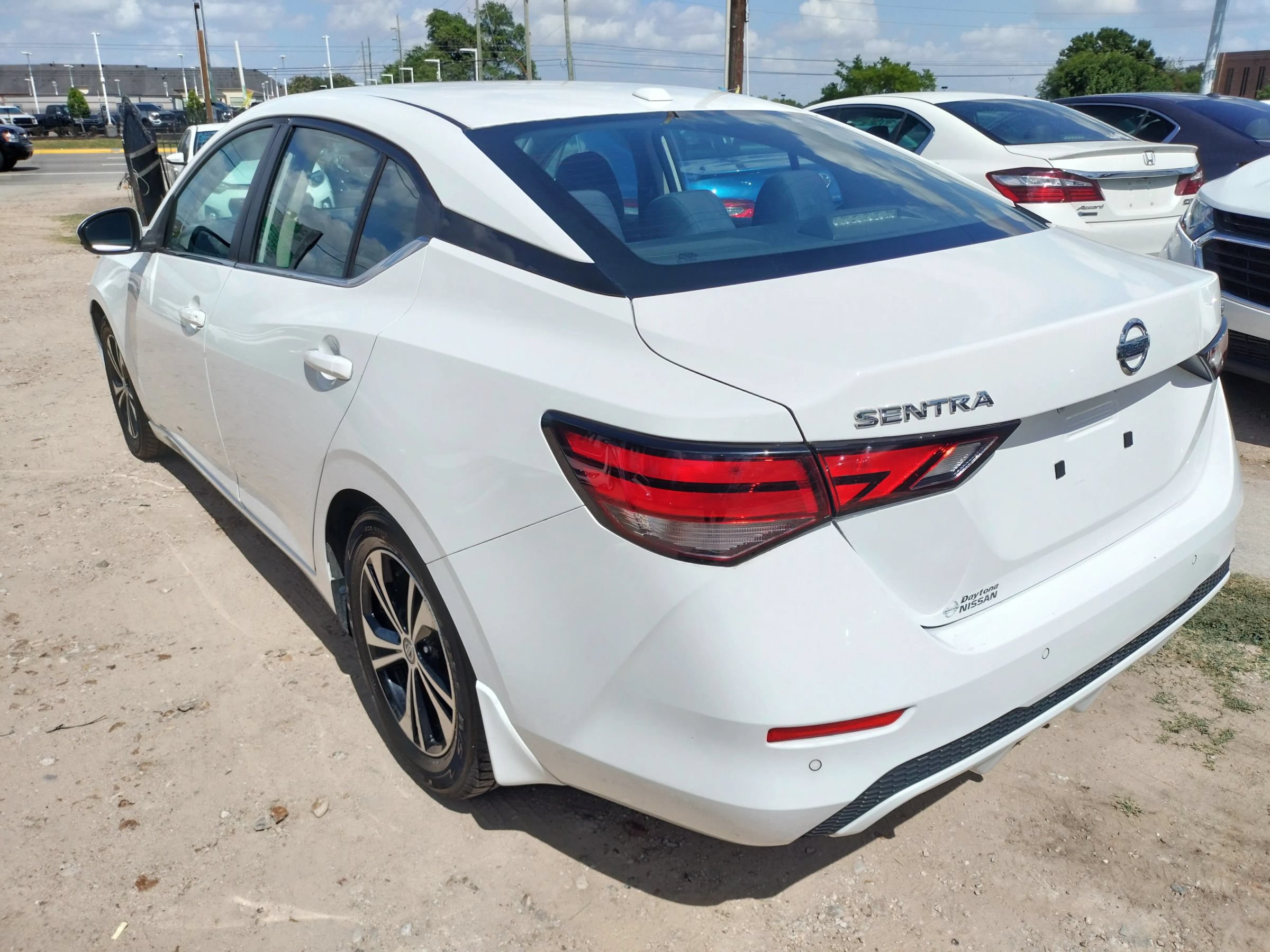 Used 2020 Nissan Sentra SV w/ Electronics Package FWD image 1