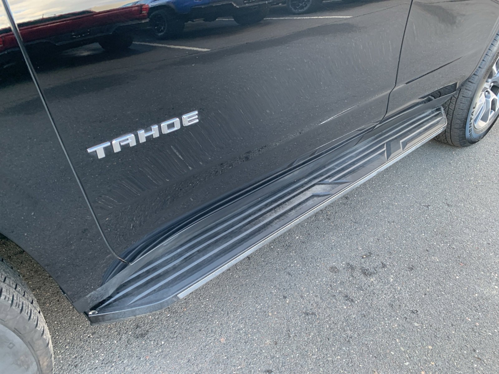 Used 2023 Chevrolet Tahoe LT w/ LT Signature Package image 10