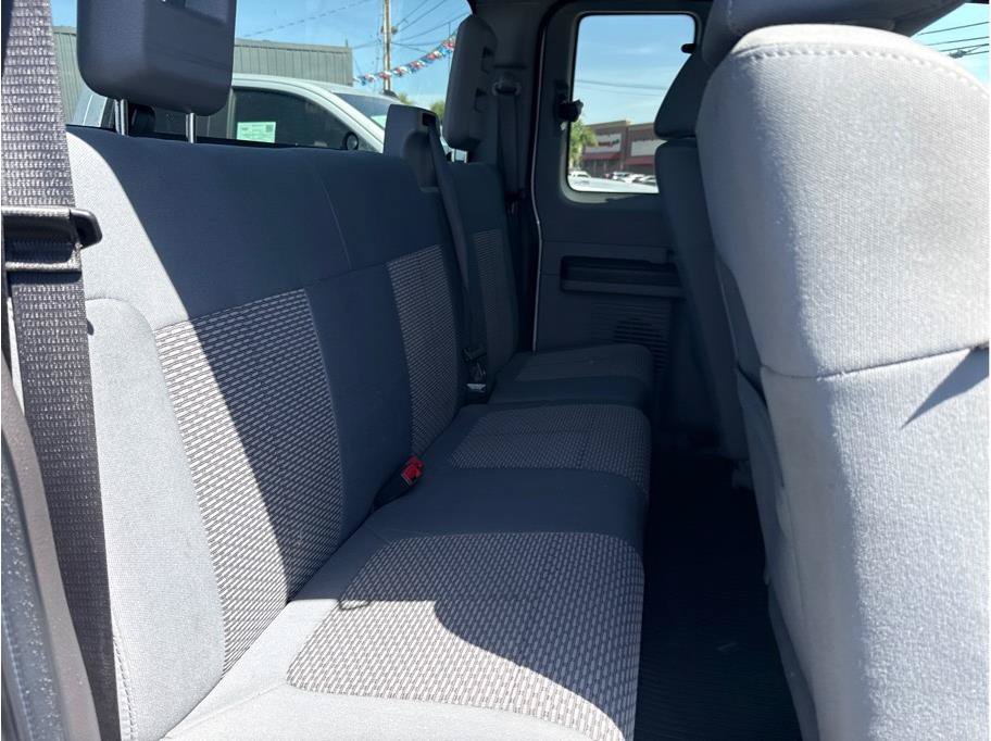 Used 2011 Ford F350 XLT w/ XLT Interior Pkg RWD image 7