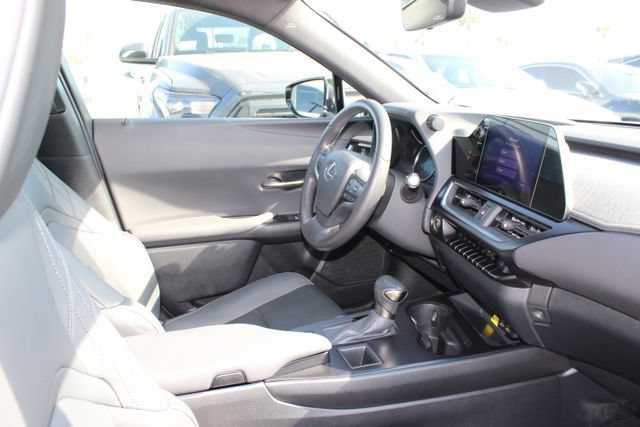 Certified 2024 Lexus UX 250h FWD image 5