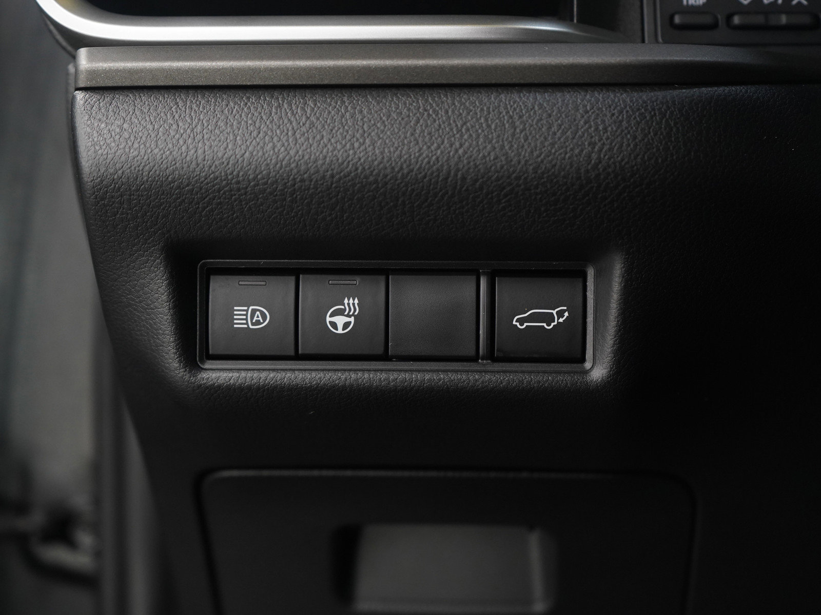 Used 2024 Toyota Grand Highlander XLE image 27