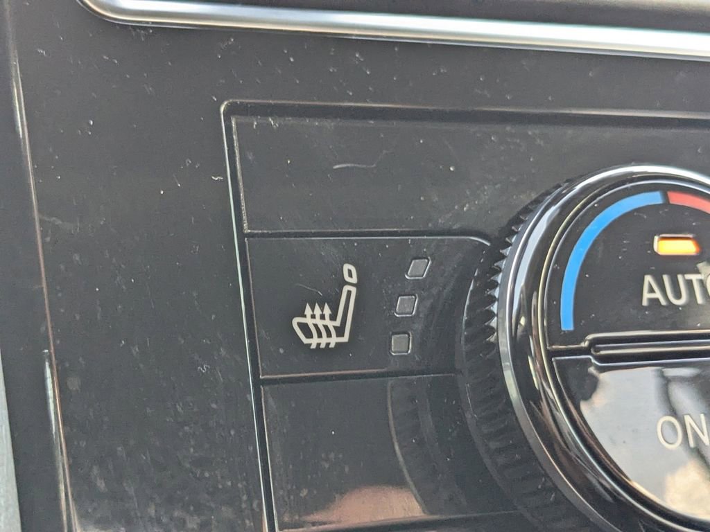 Used 2023 Nissan Armada SL w/ Captain's Chairs Package image 25