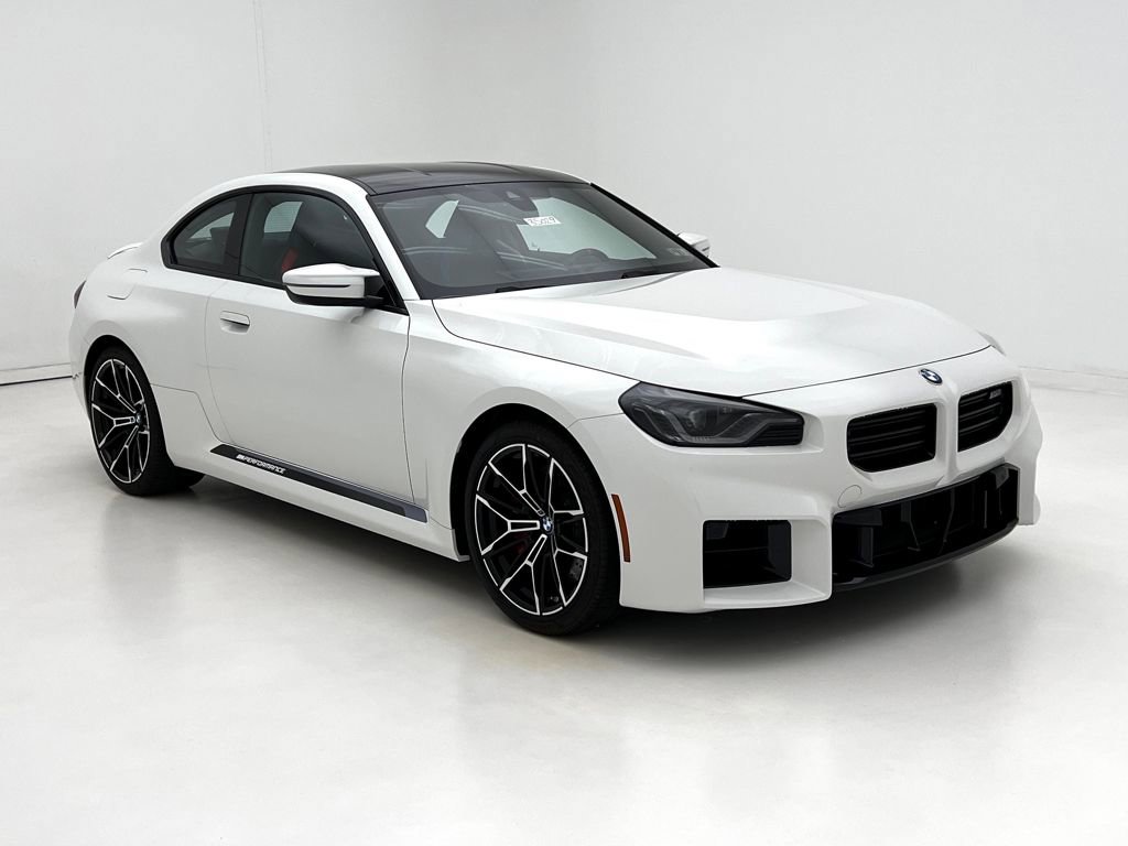 New 2025 BMW M2 w/ Lighting Package RWD image 4