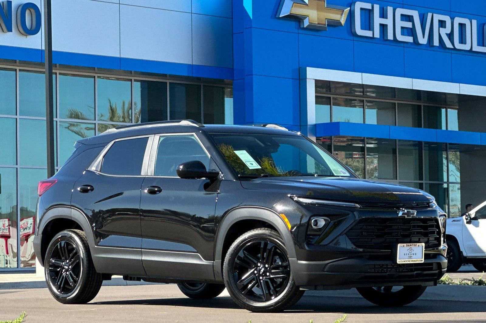 New 2026 Chevrolet TrailBlazer LT w/ Midnight Edition image 2