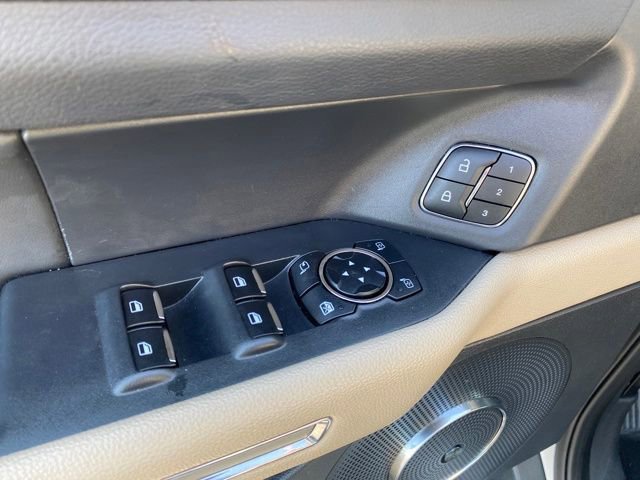 Used 2024 Ford Expedition Limited AWD/4WD image 17