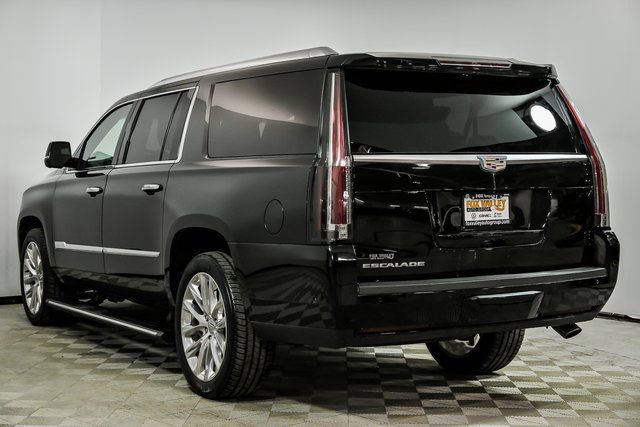 Used 2019 Cadillac Escalade ESV Platinum image 5