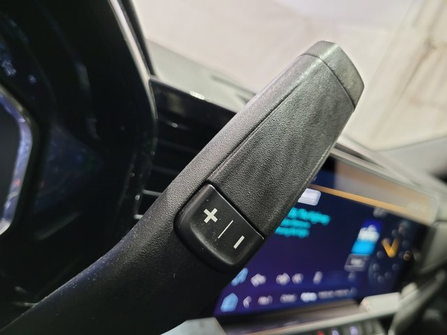 Used 2023 Chevrolet Silverado 1500 LT w/ Protection Package image 39