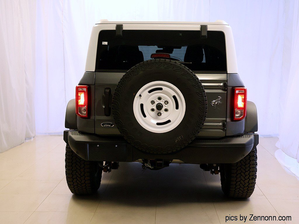 Used 2025 Ford Bronco Heritage Edition AWD/4WD image 7