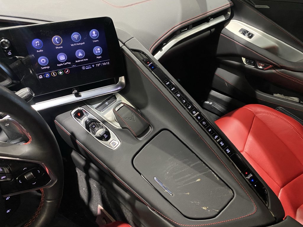 Used 2022 Chevrolet Corvette Stingray Coupe w/ Z51 Performance Package RWD image 6
