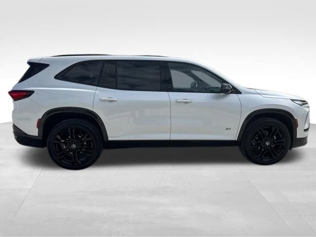 Used 2025 Buick Enclave Sport Touring w/ Power Package AWD/4WD image 8