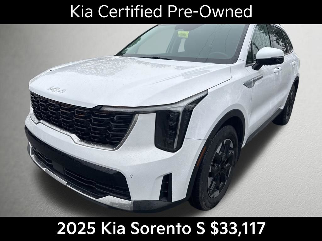 Used 2025 Kia Sorento S FWD image 8