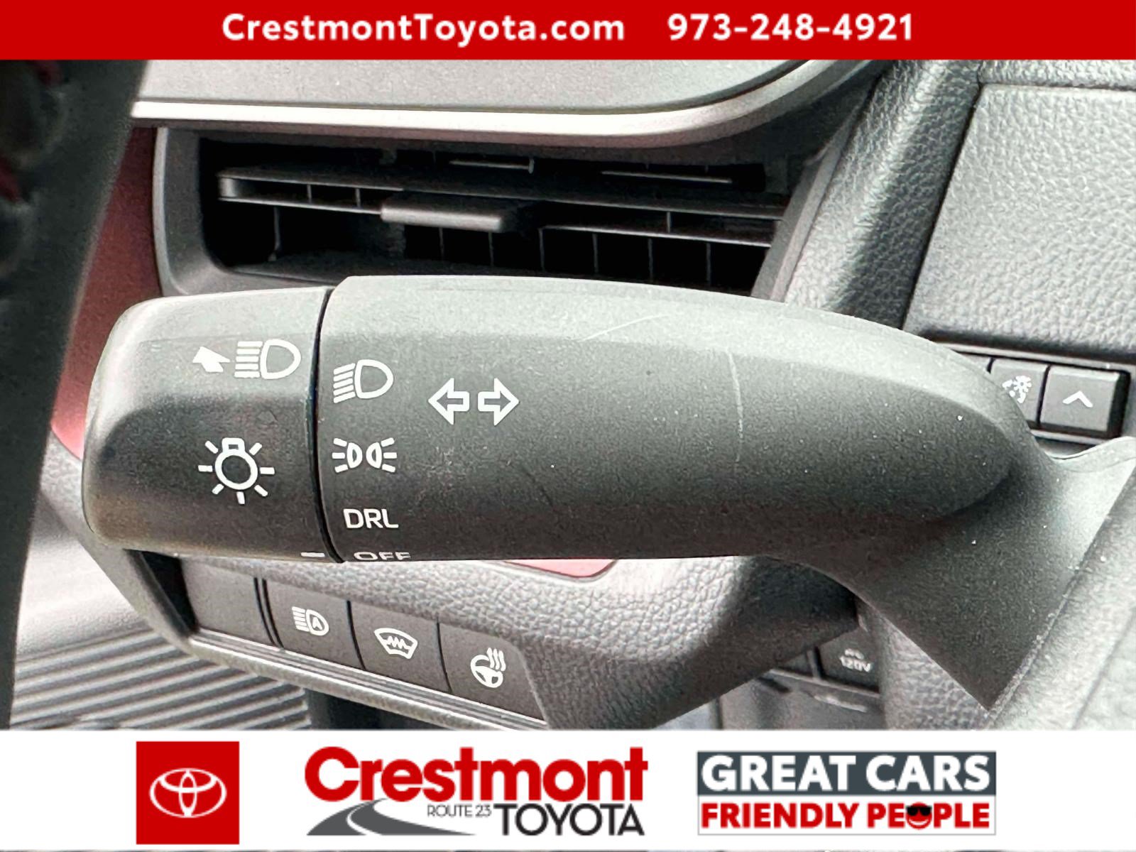 Certified 2024 Toyota Prius Prime FWD image 21