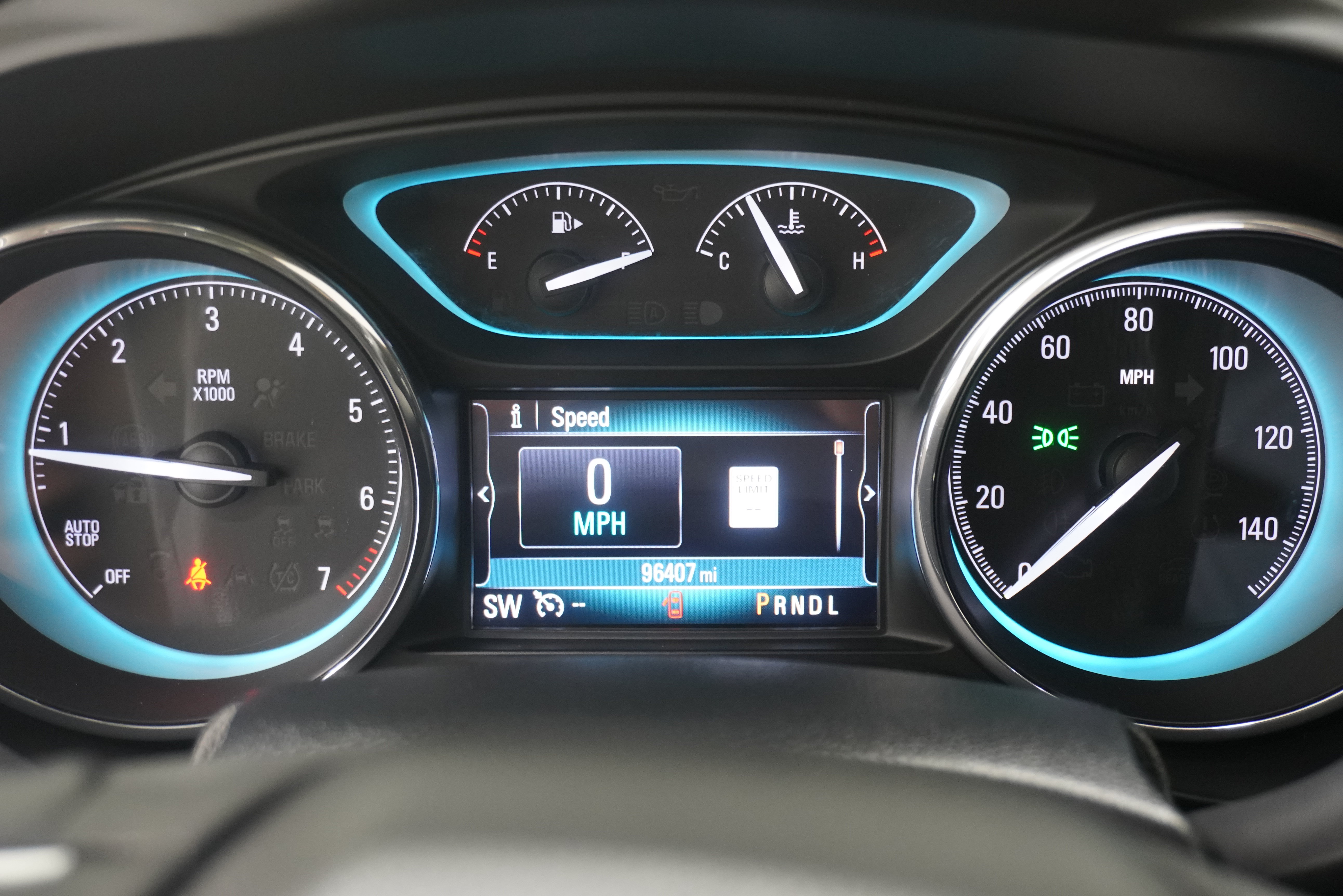 Used 2017 Buick Envision Essence FWD image 18