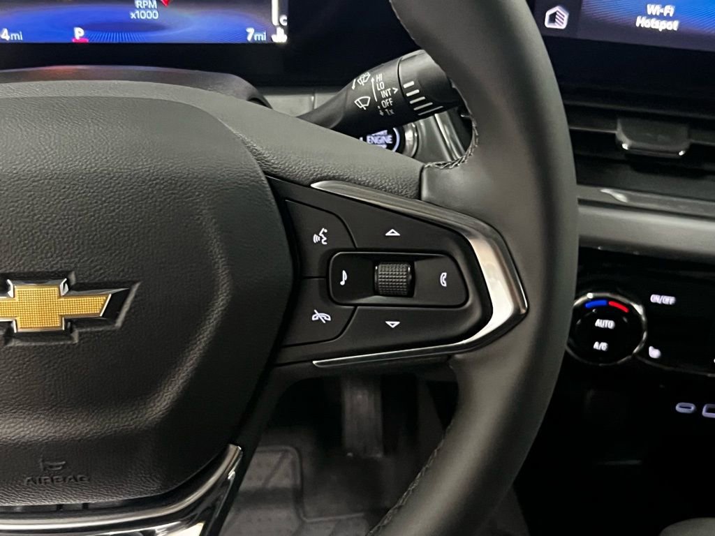 New 2026 Chevrolet Trax LT image 17